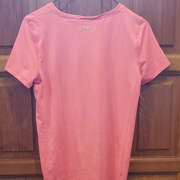 Ladies' Under Armour Flourescent pink Tshirt Small - Picture 2 of 7